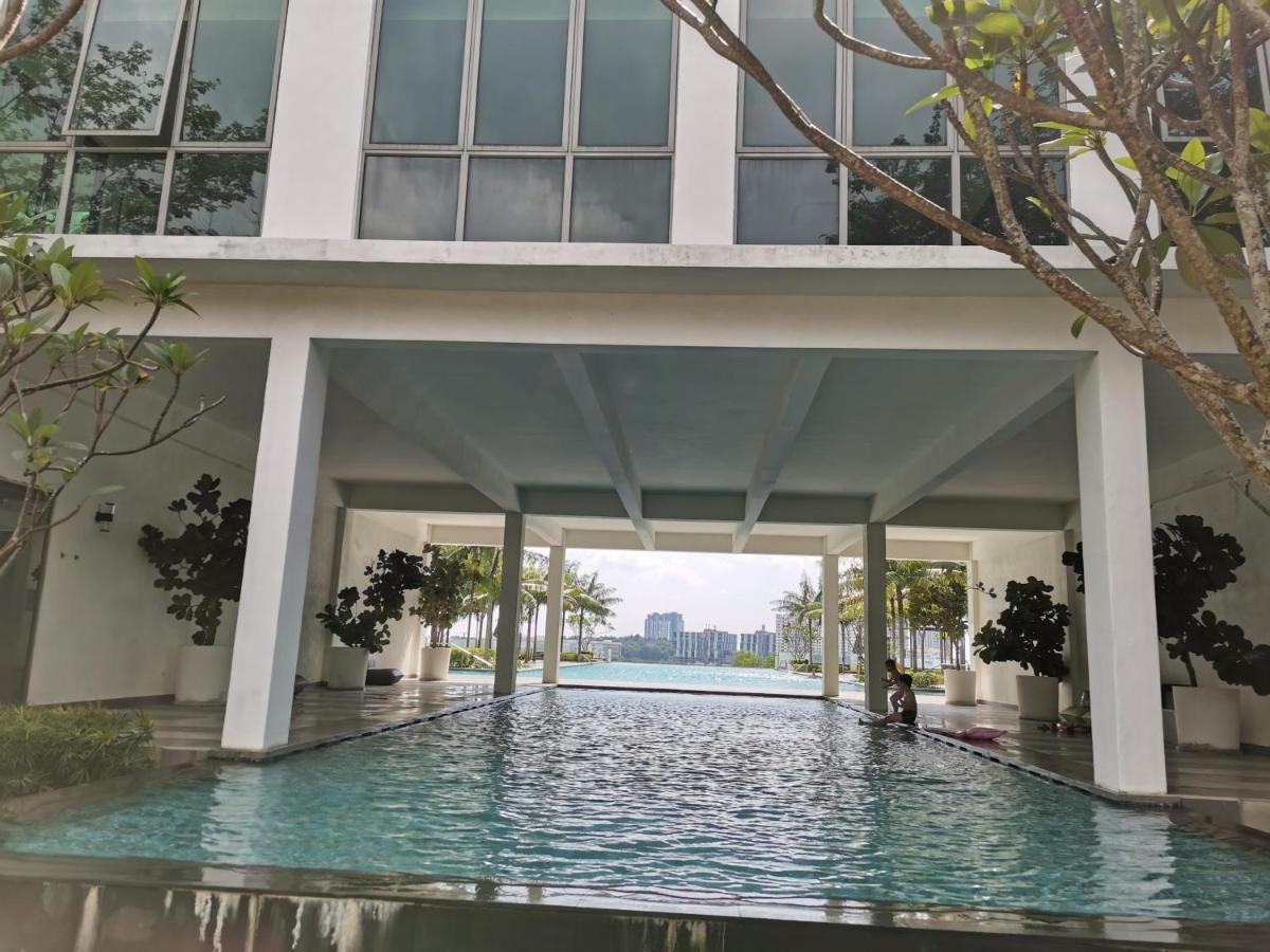 Studio Apartment Cyberjaya Near Bus Terminal Ngoại thất bức ảnh